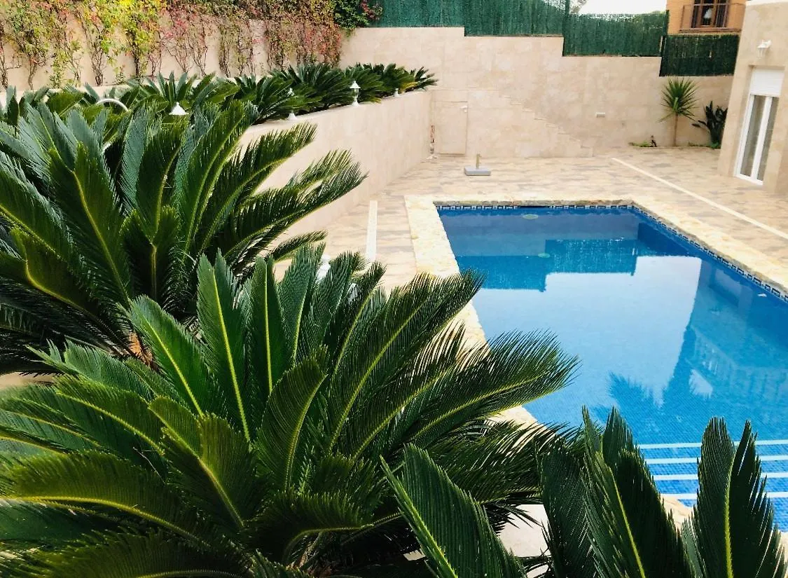 Villa Luxury Villa, Private Beach N Pool Lloret de Mar İspanya
